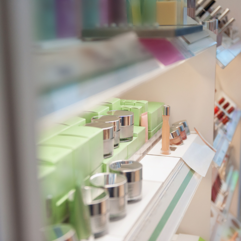 Créer une marque cosmétique de A à Z : les 6 étapes incontournables – magazine INCARE