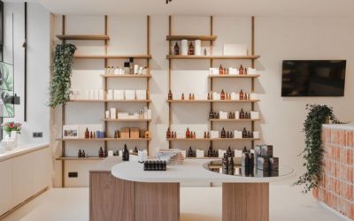 Pourquoi la distribution d&rsquo;une marque cosmétique doit être pensée avant le développement produit